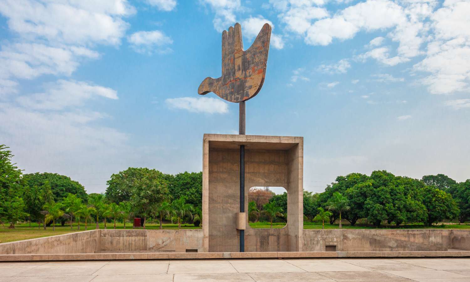 Read more about the article Nature and Heritage Escape: Chandigarh and Beyond