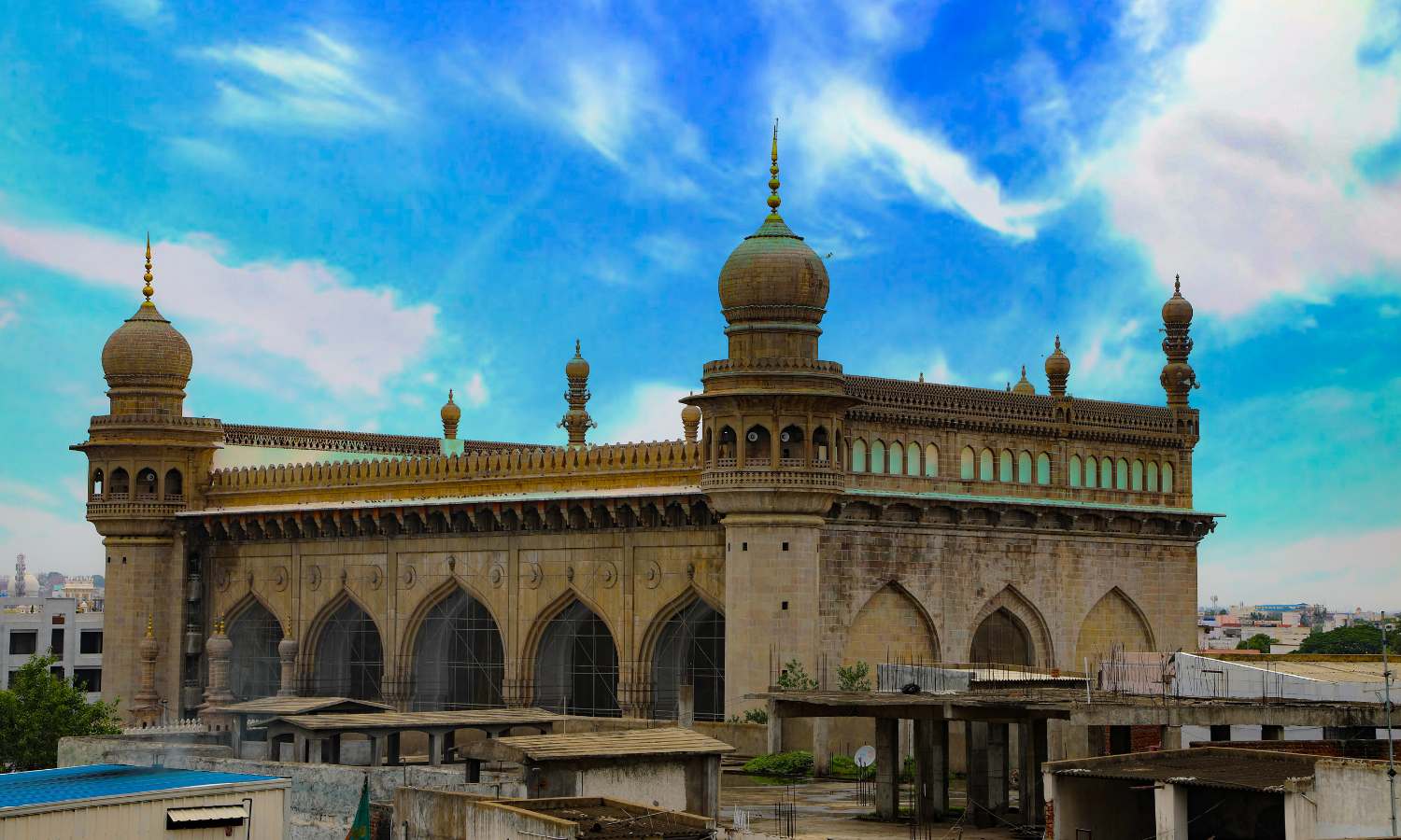 Read more about the article Hyderabad Heritage & Highlights Tour