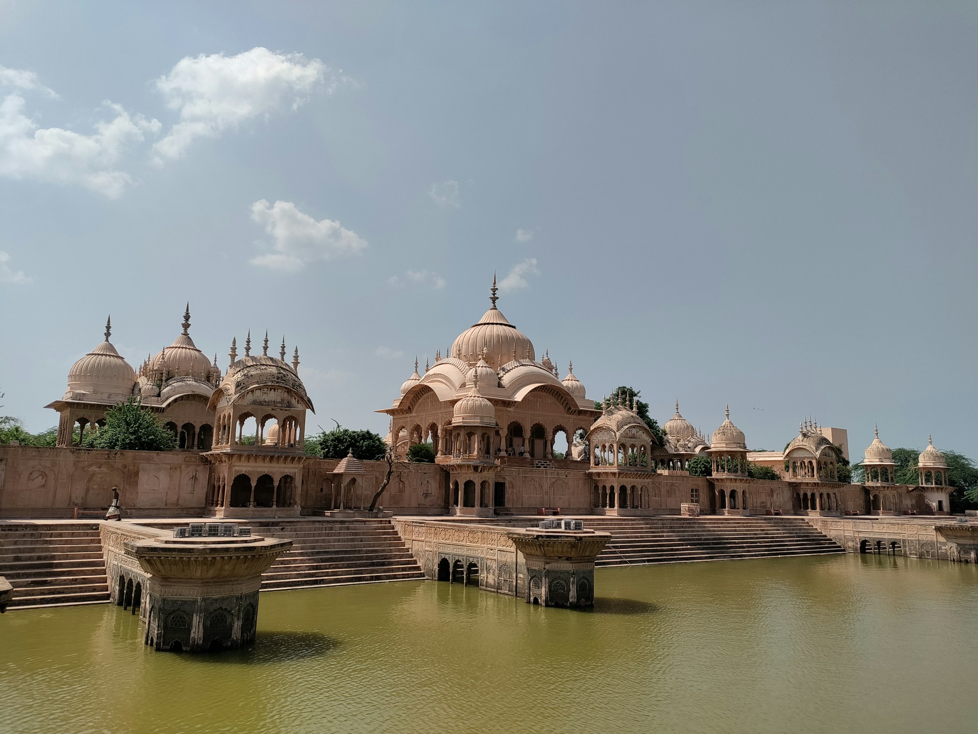 Read more about the article Golden Heritage Tour: Delhi, Mathura, Vrindavan, and Agra