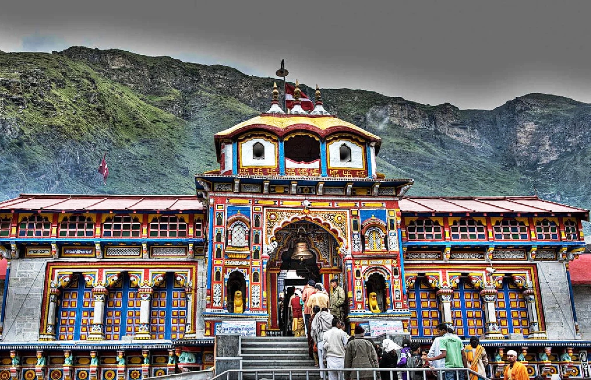 Read more about the article Sacred Himalayas Char Dham Yatra