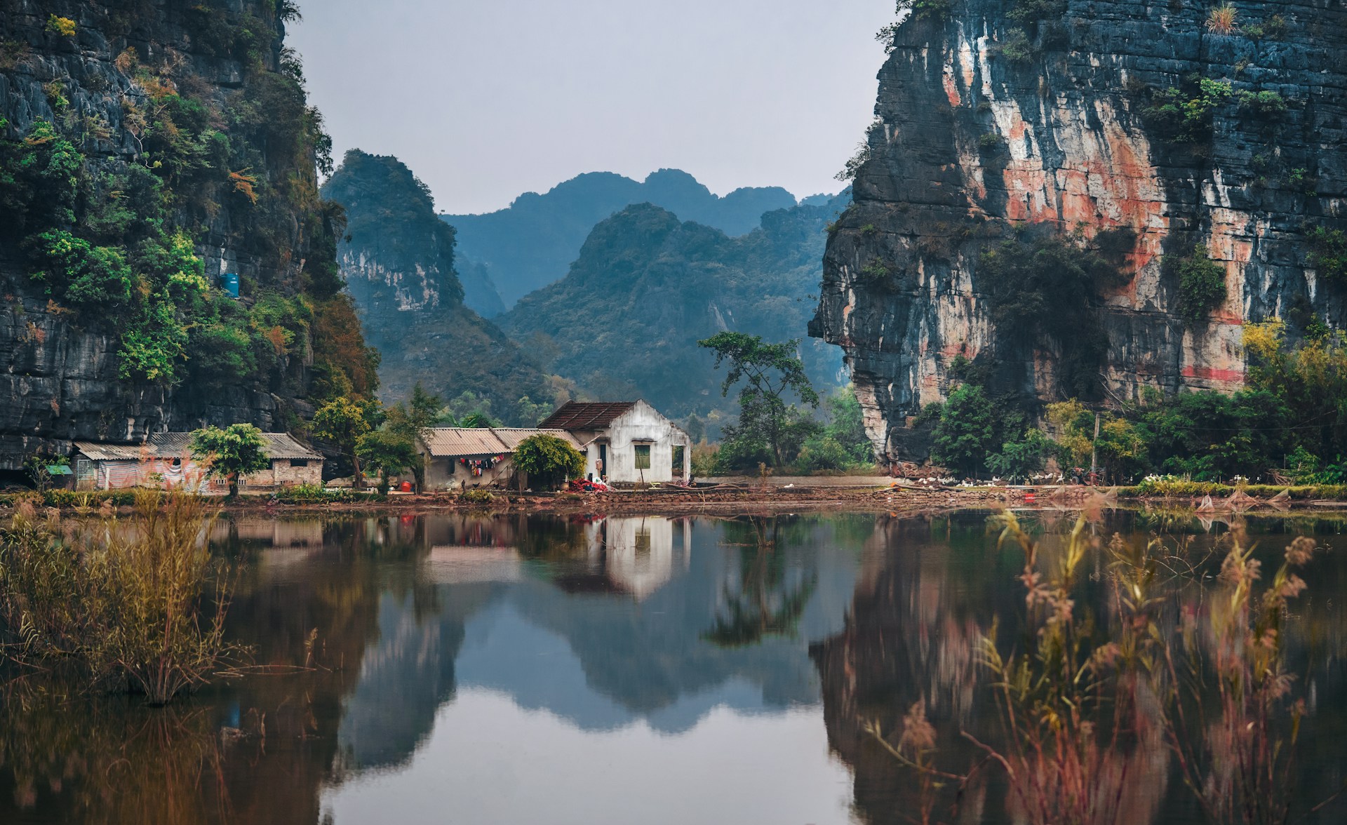 Read more about the article Vietnam Discovery: An Exploration of Tradition, Nature, and Culture